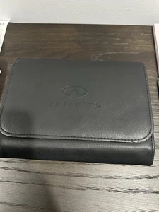 Infiniti Q60 2015 cupé manual del propietario con estuche y navegación OEM envío gratuito - Imagen 1 de 5