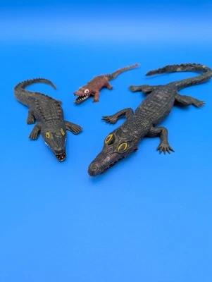 Vintage Imperial Hong Kong crocodiles Rubber Swishy GUC 1970's Toy Alligator Set - Image 1 of 4