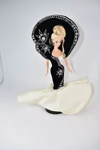 GIOIELLO ESSENZA COLLEZIONE BOB MACKIE BARBIE DIAMANTE DAZZLE 1996 - Foto 1 di 7