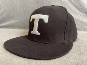 Captivating Headgear NCAA Tennessee Vols Black Adjustable Cap Hat - Picture 1 of 9