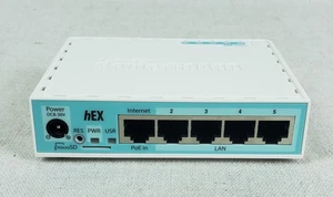 MikroTik hEX RB750GR3 5 Port Gigabit Ethernet Router | Includes power adapter - Picture 1 of 4