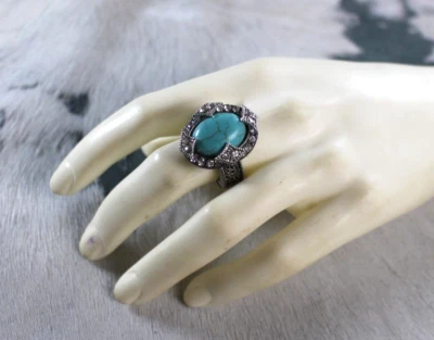 Western Womens Ring 1/4 band Turquoise Silver Crystal Oval Stretch - Image 1 of 4