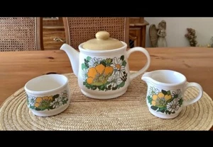 Vintage 60s Floral Sadler Tea Set/ Retro 1960s Stoneware Teapot Sugar Bowl Cream - Picture 1 of 4