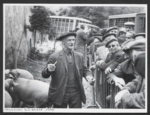 2009 -- AU MARCHE A TARASCON SUR ARIEGE EN 1975 . 3U735 - Foto 1 di 1