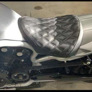 HARLEY V-ROD NIGHT ROD SPECIAL V ROD MUSCLE VROD NRS SEAT + SMOOTH REAR FENDER - - Picture 1 of 8