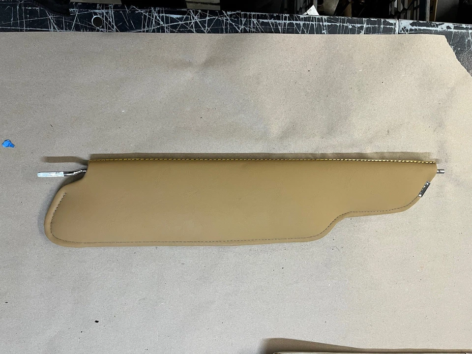 Parasol Ford Mercury Zephyr 66 1966 bronceado OEM Foto 1 de 2