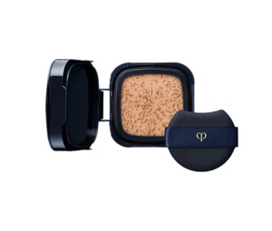 Cle de Peau Beaute TEINT CUSHION ÉCLAT LUMINEUX Ochre 30 - Picture 1 of 2