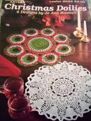 Leisure Arts Christmas Doilies 4 Designs Leaflet 2522 Craft Booklet - Image 1 of 2
