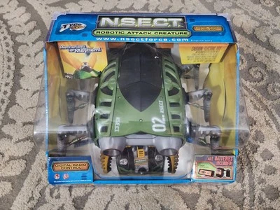 Mattel Tyco RC Green NSECT Robotic Attack Creature New In Box - Image 1 of 4
