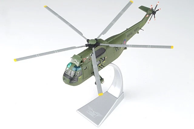 AA33421 Corgi Sea King HC.Mk 4 Commando 1/72 Model ZA290 RNFAA No.846 NAS - Image 1 of 2