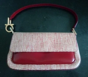 Auténtico Bolso de Mano Gancini Pequeño Rojo Salvatore Ferragamo - Imagen 1 de 9