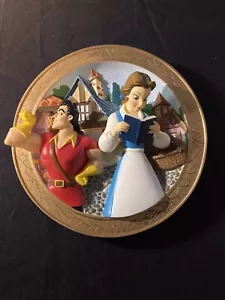 Die Schöne und das Biest 3D Relief Teller "Lost In Her Dreams" Disney Store - Bild 1 von 7