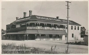 POSTAL RARA ANTIGUA de San Valentín con foto real Bordertown Hotel - sin usar - Imagen 1 de 2