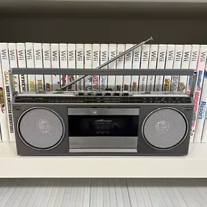 Vintage Radio Retro 1980's Sears Roebuck & Co SR-3000 Series - Silver Boombox - Picture 1 of 17