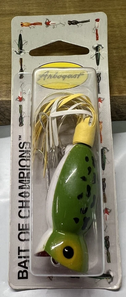 Arbogast Hula Popper Topwater Fishing Lure Frog White Belly G760 2 in 3/8 Oz