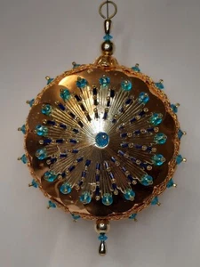 Vintage Push Pin Sequin Beaded Handmade Ornament Mid Century MCM ๐ - Picture 1 of 6