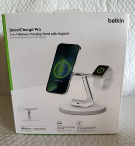 Belkin - 3-in-1 Kabellose Ladestation - 2. Gen - für Apple MagSafe Geräte - Bild 1 von 7