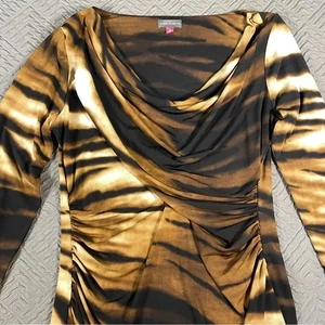 Vince Camuto Tiermotiv Stricktop Größe Medium gebraucht, in einwandfreiem Zustand - Bild 1 von 6