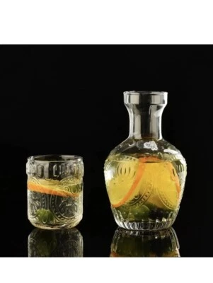 床边水瓶和玻璃套装老式玻璃器皿水壶饮用玻璃杯 — 第 1/4 张图片