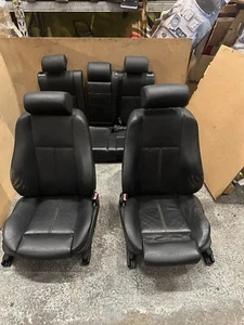 Bmw  5er E39 Touring  Ausstattung Lederausstattung  Sitze Ledersitze schwarz - Bild 1 von 11