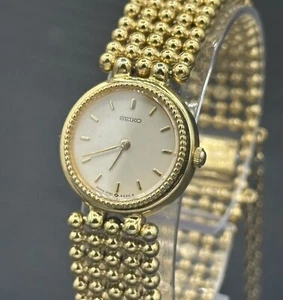 SEIKO 2P20-0E90 R0 Round Stainless Steel Ladies Wristwatches B7508 Working - Picture 1 of 8