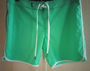 DAKINE Freeride 7" Women's Mint Green Board Shorts Measurement Size 32 (Tag 28) - Picture 1 of 11