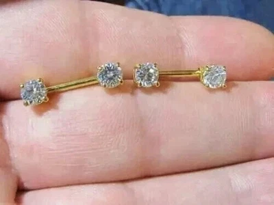 Anillos para pezones con barra perforadora de diamantes creados en laboratorio de 1,00 quilates enchapados en oro amarillo de 14 quilates Foto 1 de 3