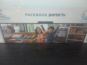 Facebook Portal TV Amazon Alexa Smart Video Calling New Factory Sealed - Afbeelding 1 van 7