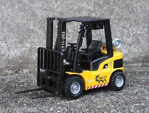 Gabelstapler Miniatur Druckguss 1/24 Maßstab G Skala Diorama Zubehörartikel - Bild 1 von 4