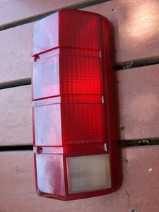 1980 - 1986 Ford Bronco Tail Light LH OEM SAE-2AIP2RST-84TK 80 81 82 83 84 85 86 - Bild 1 von 4