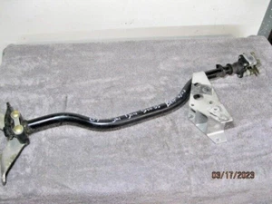 SkI Doo MXZ 07' 500SS 600 Steering Tube Stem Post w/ Hardware 03'-07' 506152128 - Imagen 1 de 5