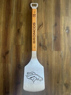 Espátula NFL Denver Broncos Foto 1 de 4