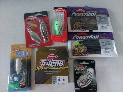 Gran Lote de Señuelos de Pesca de Lubina, Line y Powerbait Berkley. Todo nuevo en paquete. Foto 1 de 4