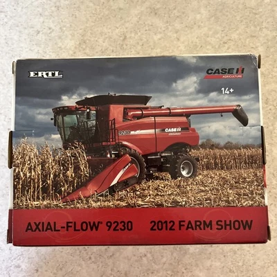 1/64 Case IH 9230 Combine With Duals, 2012 Farm Show, Ertl  - Image 1 of 4