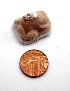 Dolls House Miniature - Fresh Chicken in Tray- (DD067) - P+P Combined - Picture 1 of 4