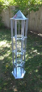 Copenhagen Design 300 CD Spinning Empire Tower Carousel Rack - Picture 1 of 8