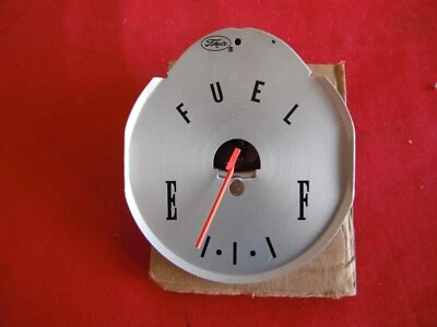 NOS 1964 Ford Galaxie 500 XL Fuel Gauge FoMoCo OEM R Code 64 C4AZ-9305-A - Image 1 of 4