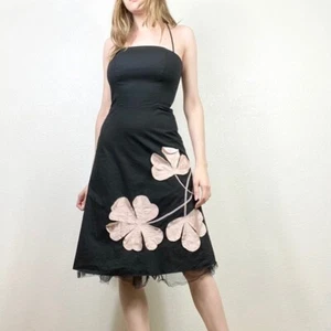 Gummi Ducky Productions schwarz Blumenmuster Applikation ärmellos A-Line Kleid Größe XS - Bild 1 von 5