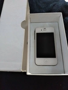 Apple Iphone 4s White For Parts Only (defected) - Picture 1 of 4