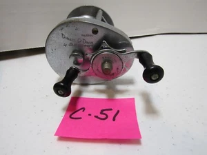 VINTAGE C-51 SHAKESPEARE DIRECT/DRIVE 50 FISHING REEL CASTING REEL FISHING SPORT - Picture 1 of 2