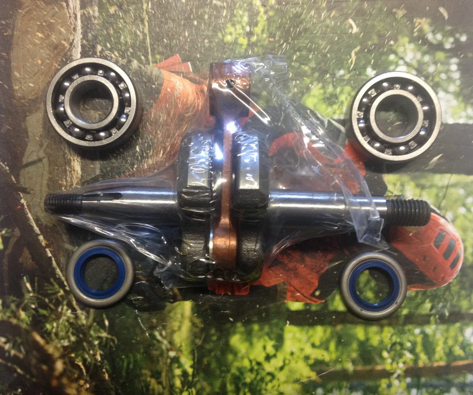 KIT COMPLETO ALBERO MOTORE X MOTOSEGA HUSQVARNA  51 55 40 45 20 245 +GUARNIZIONI - Immagine 1 di 2