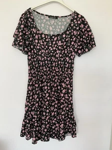 Boohoo Ladies Black /Pink Floral Elasticated Waist Dress Size UK 12 - Picture 1 of 11