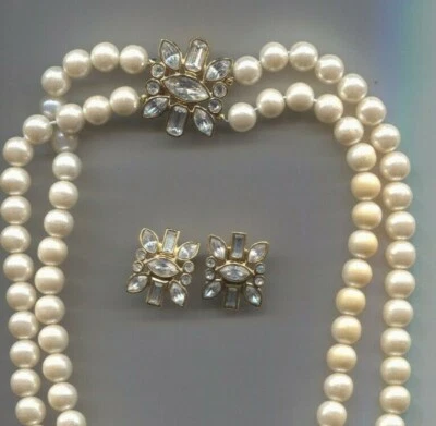 Avon pearl necklace & earrings - Image 1 of 3