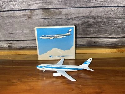 Schabak Avion Airlines 1/600 - 空中客车 A300 科威特航空公司压铸 — 第 1/4 张图片