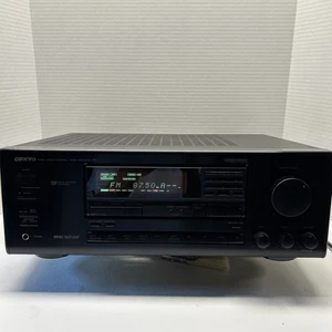 ONKYO R1-AUDIO/VIDEO/CONTROL/TUNER/AMPLIFIER- MODEL TX-SV 525TESTED AND WORKING - Picture 1 of 12