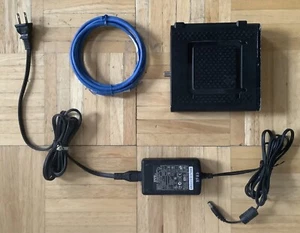 Motorola SB6121 SURFboard Broadband Cable Modem DOCSIS 3.0 Router W/ Adapter - Photo 1/6