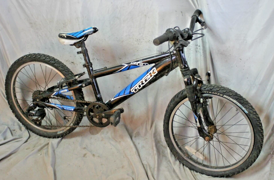 2010 Trek MT60 20" Kids Bike 6 Speed Rigid SRAM Tektro Black Blue USA Shipper - Image 1 of 4