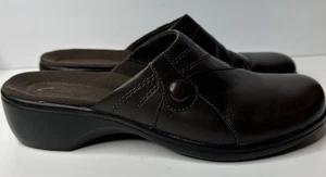 Scarpa piatta Clarks casual in pelle mulo slide da donna taglia 9M 35225 marrone - Foto 1 di 15