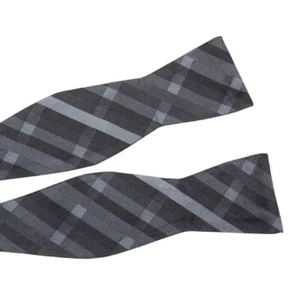 New RYAN SEACREST Gray Black Plaid Striking Men's Silk Neck Tie NWT - Picture 1 of 3
