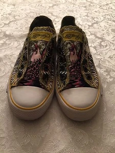 ED HARDY KIDS SHOES SZ 2 - Picture 1 of 9
